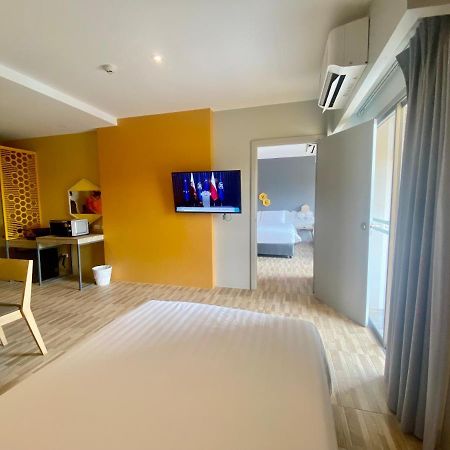 Beehive Boutique Hotel Phuket Exterior foto