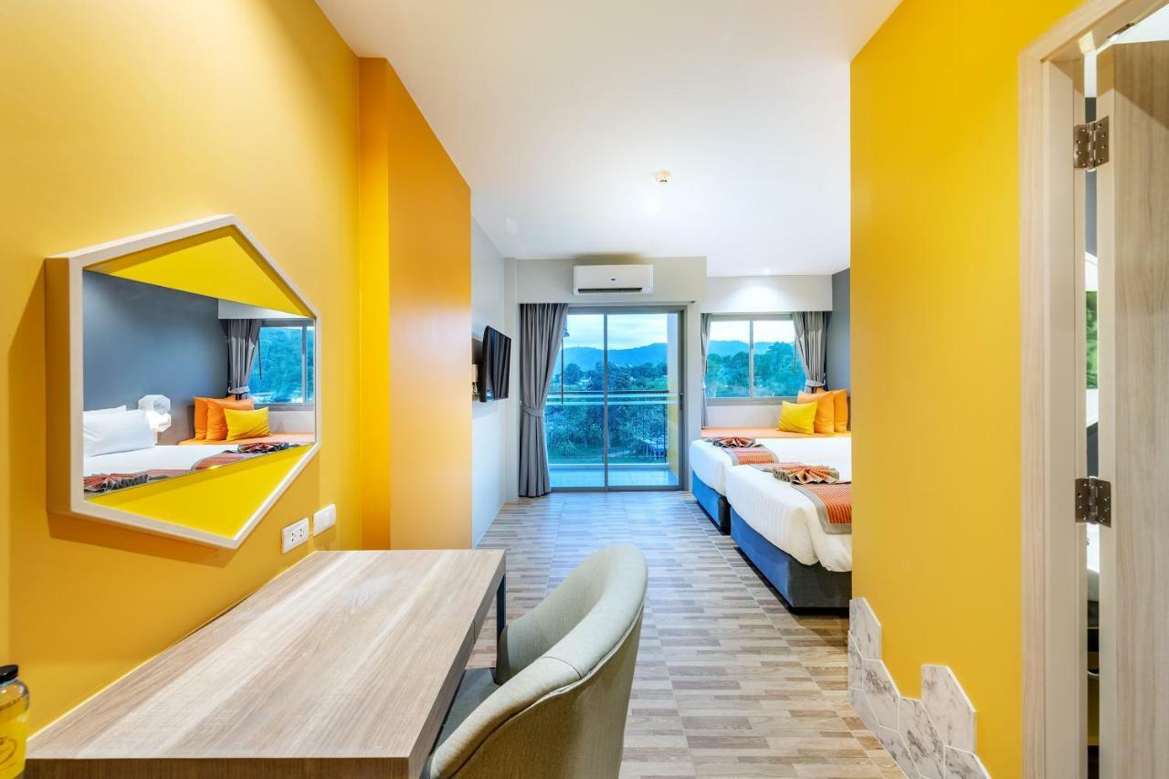 Beehive Boutique Hotel Phuket Exterior foto