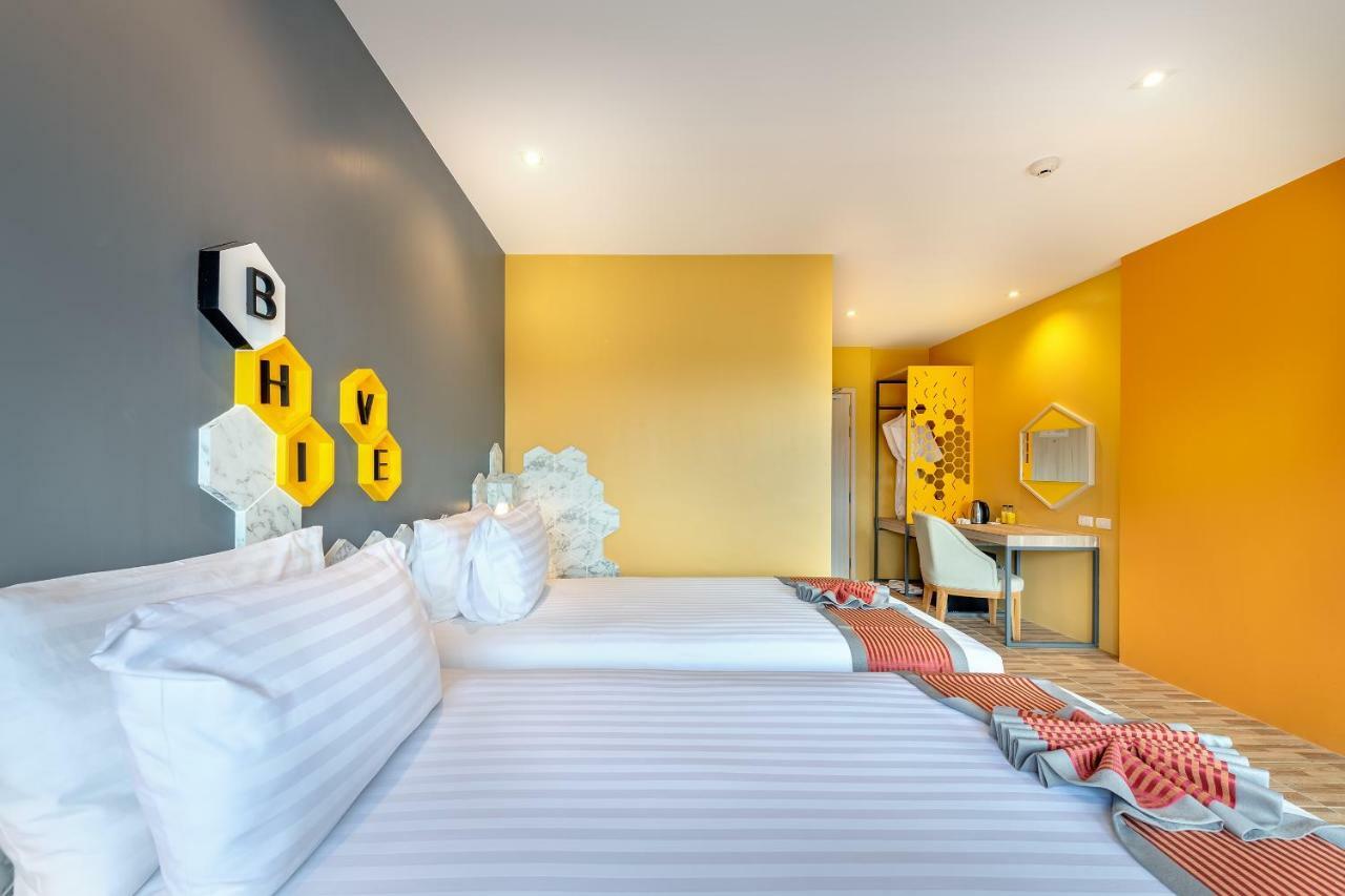 Beehive Boutique Hotel Phuket Exterior foto